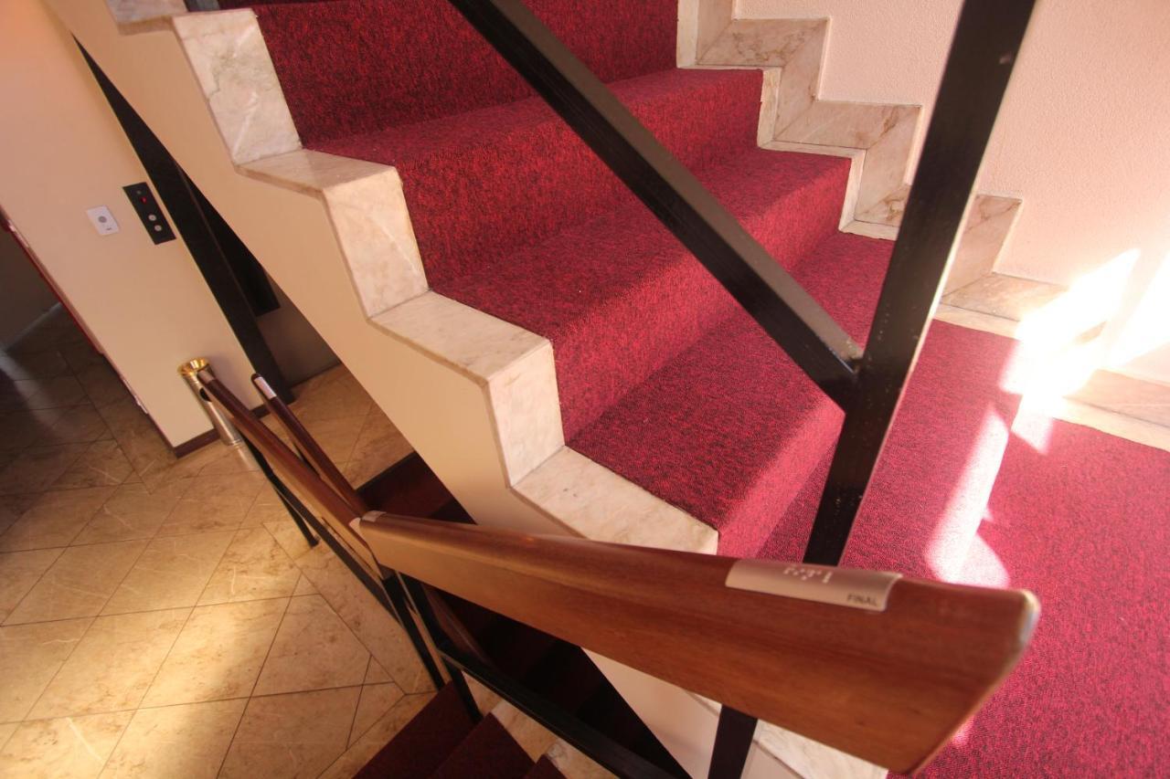 Nena Residence Hotel Franca Kültér fotó